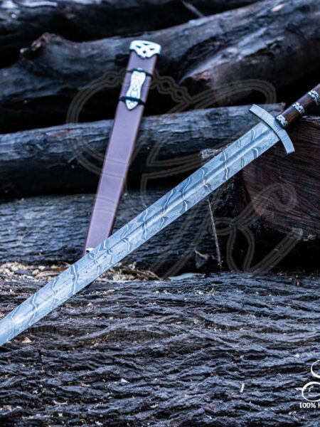 Custom Hand Forged Damascus Steel Viking Sword Battle Ready Medieval Sword GK-06