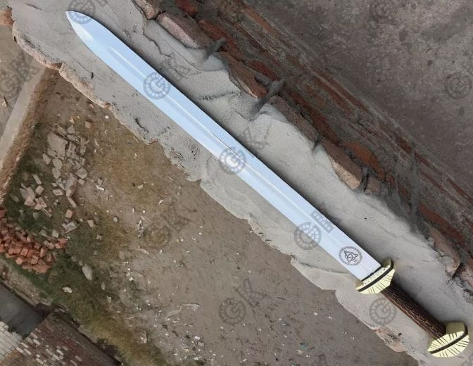 Medieval, Hand Forged Viking Long Sword/ Fully Functional And Battle Ready Sharp