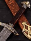 Medieval Hand - Forged Viking Sword Damascus Steel / sharp Battle Ready gift