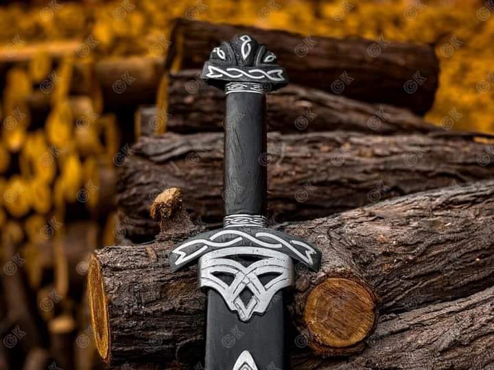 Medieval Hand Forged -Damascus Steel Viking Sword Sharp / Battle Ready Full tang