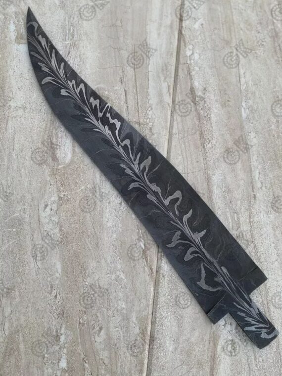 Custom Hand Forged/ Damascus Steel Bowie Knife Blank Blade, Beautiful Petron 12"