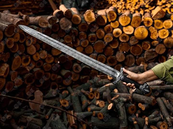 Medieval Hand Forged -Damascus Steel Viking Sword Sharp / Battle Ready Full tang